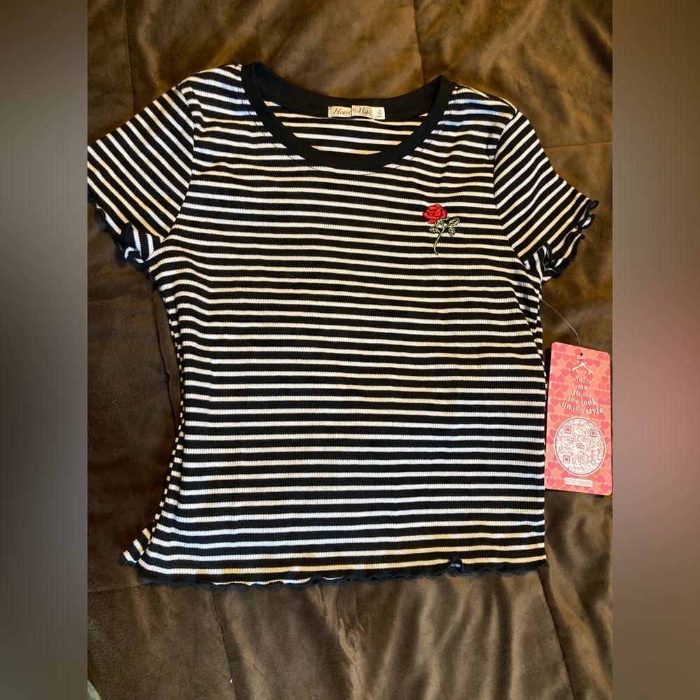 Heart Hips brand, size small juniors, new, comfy, striped, ruffle hem shirt